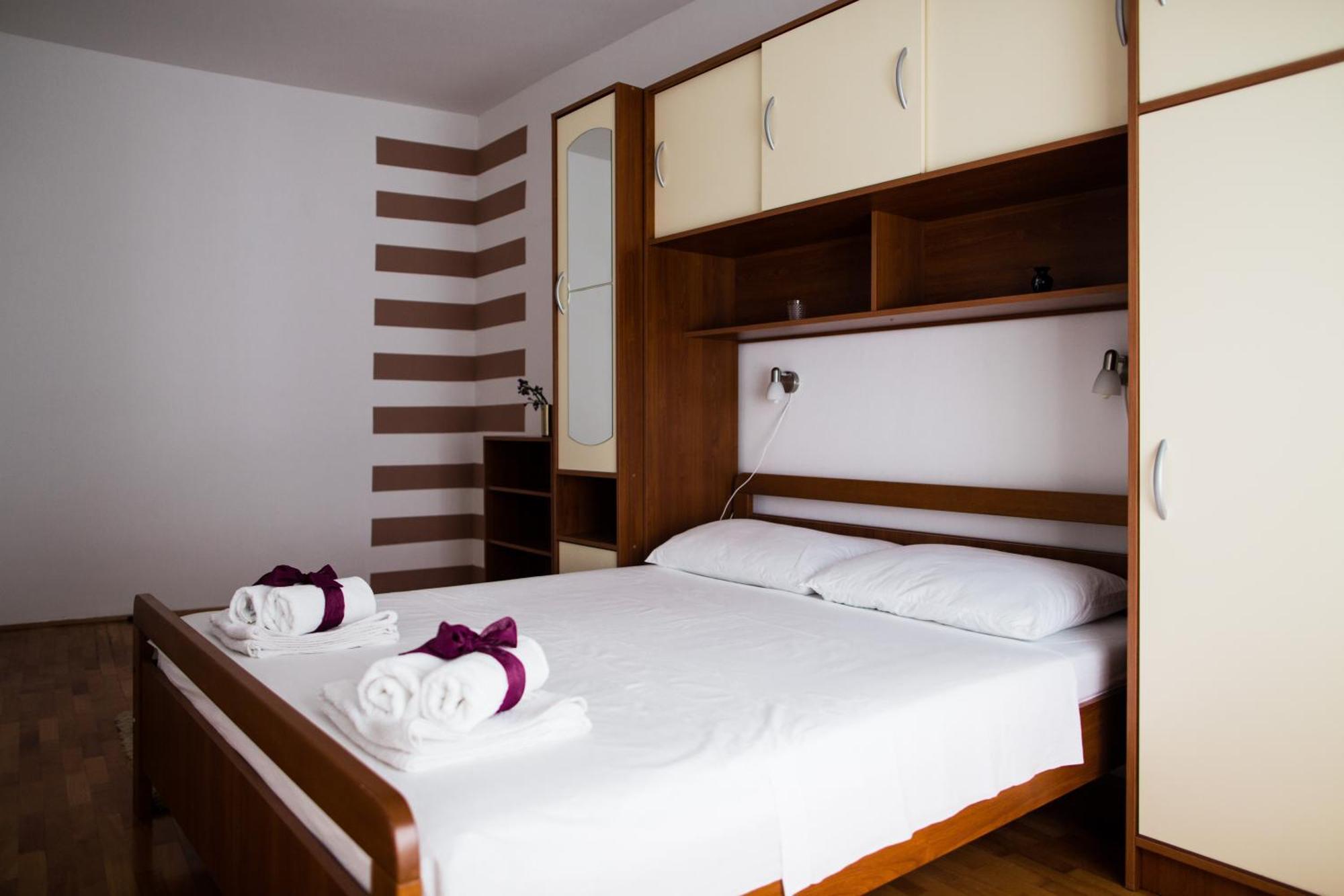 Apartments Kanajet Kastela Luaran gambar