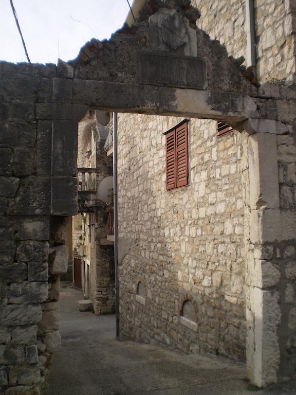Apartments Kanajet Kastela Luaran gambar